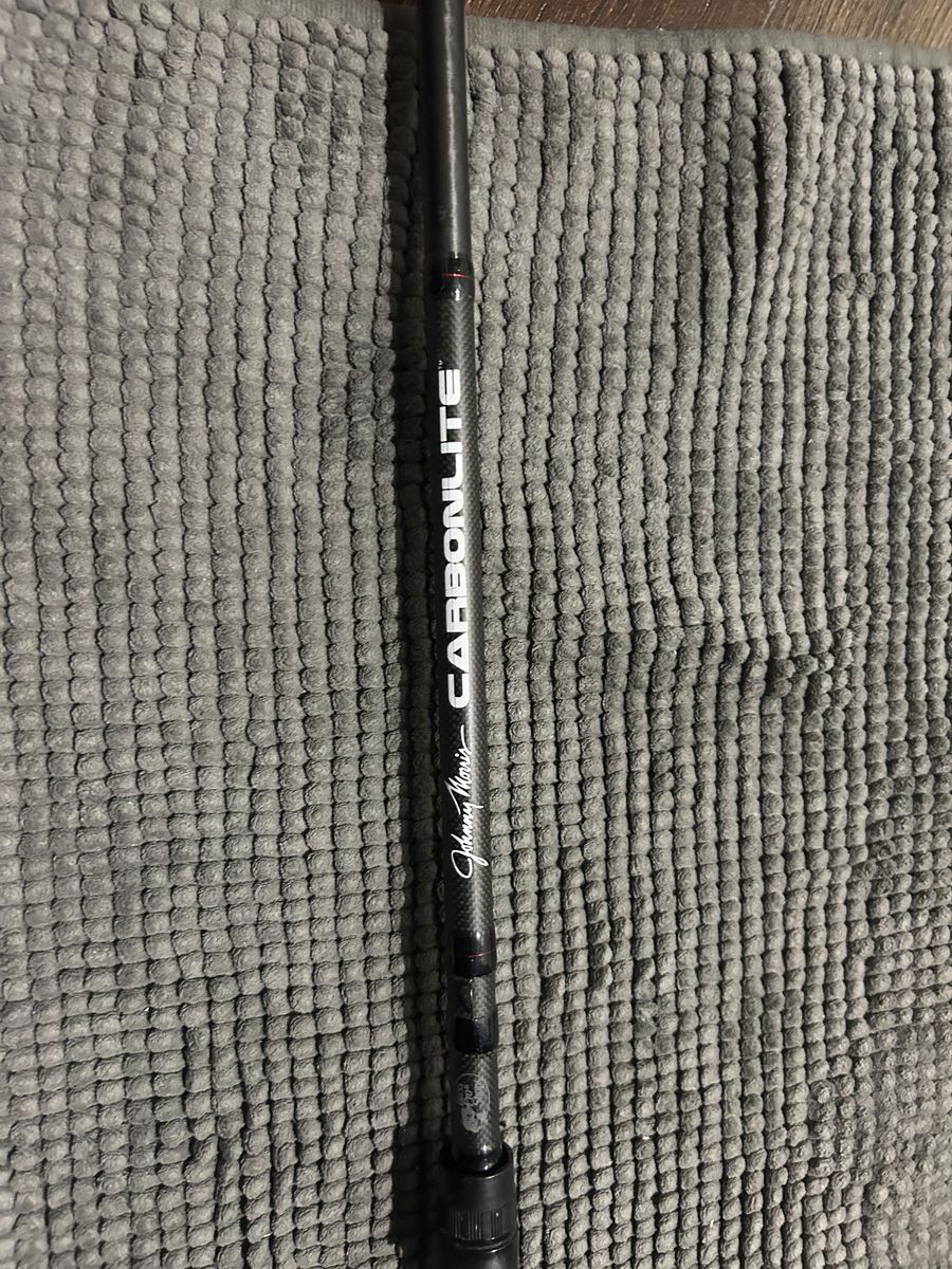 Bass Pro Shop Johnny M 7' MEDIUM ACTION