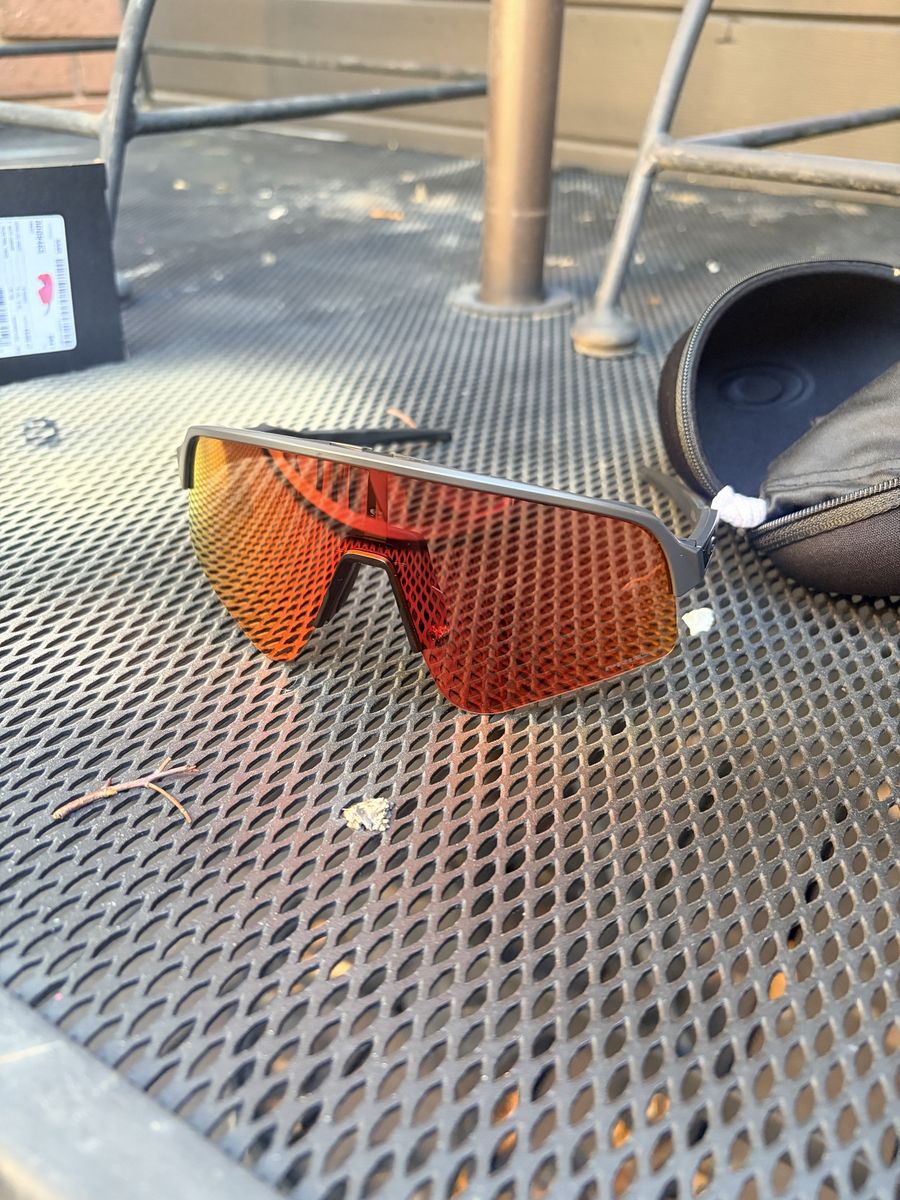 Oakley Sutro Lite Sweep