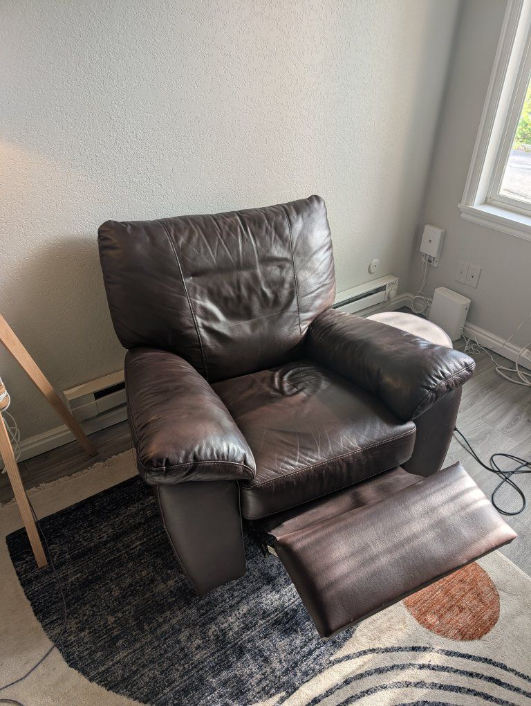 Dark Brown Leather Recliner Armchair - Comfortable Seating Solution