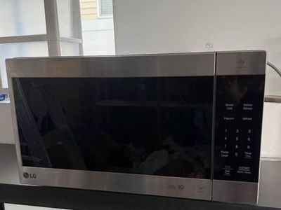 LG Smart Inverter Countertop Microwave - Stainless Steel, Smart Diagnosis, Sensor Cook