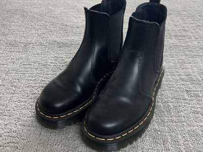 Dr. Martens 2976 Smooth Leather Platform Chelsea Boots - Black, US Women's Size 6
