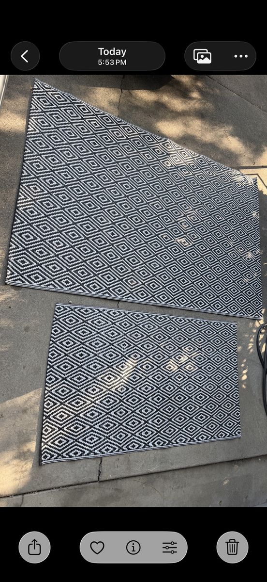 Geometric Diamond Pattern Outdoor Rugs - Black & White Set (2)
