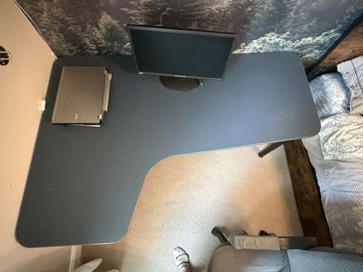 Corner Desk