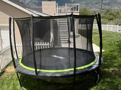 Trampoline - New - Jumpflex (Top of the line) 50% off