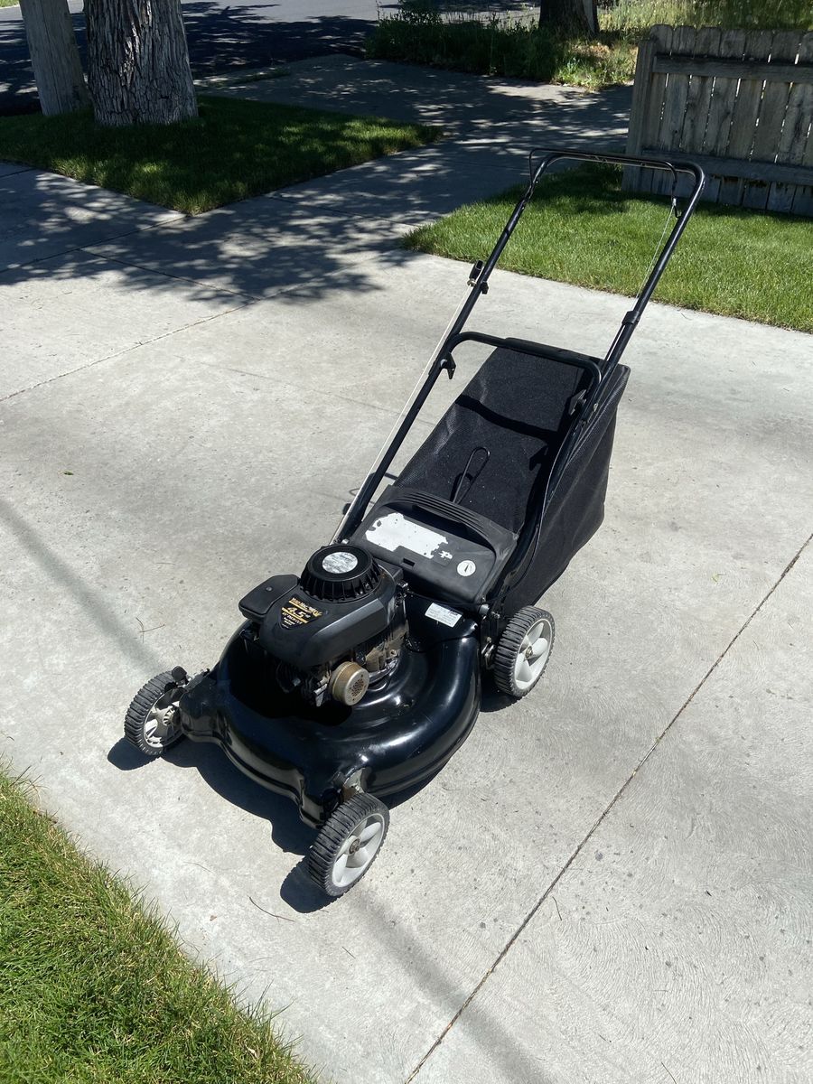 Yard Machines by MTD Mower