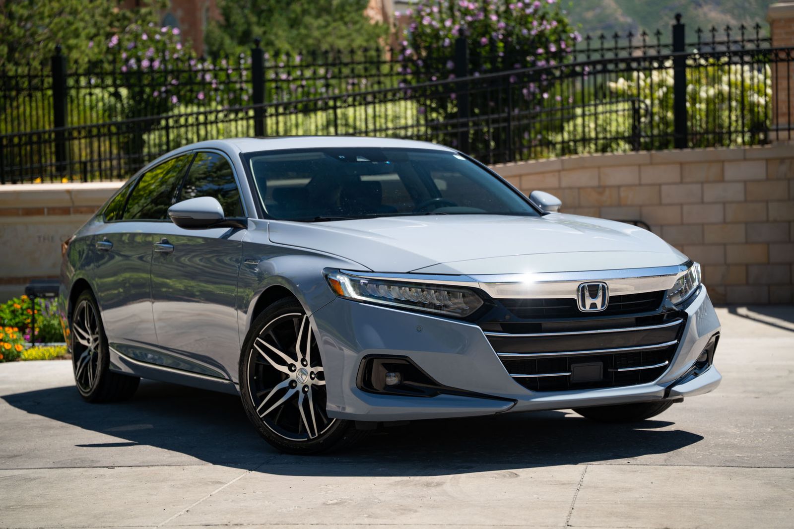 2022 Honda Accord Hybrid Touring