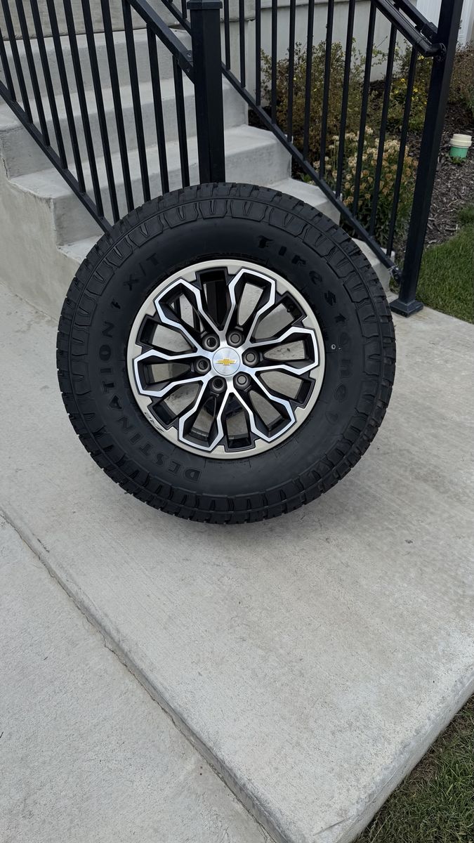 Chevy Colorado ZR2 Rims and Tires 285/70R17 Firestone Destination X/T Load E
