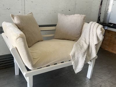 2 In 1 Bench/bed The Fabric Has Some Spots On It