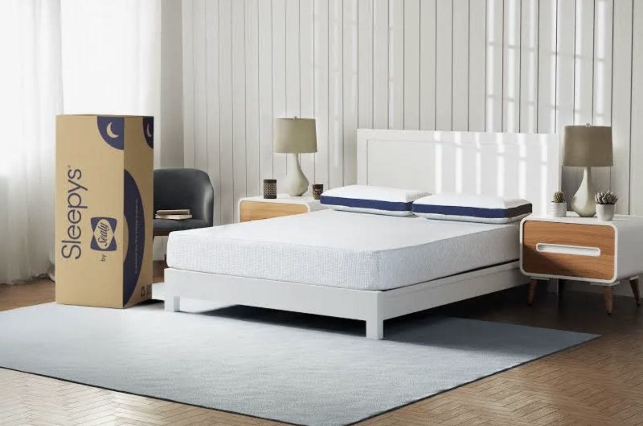 Sleepy's by Sealy 8" Memory Foam Firm Mattress - California King - Factory Sealed