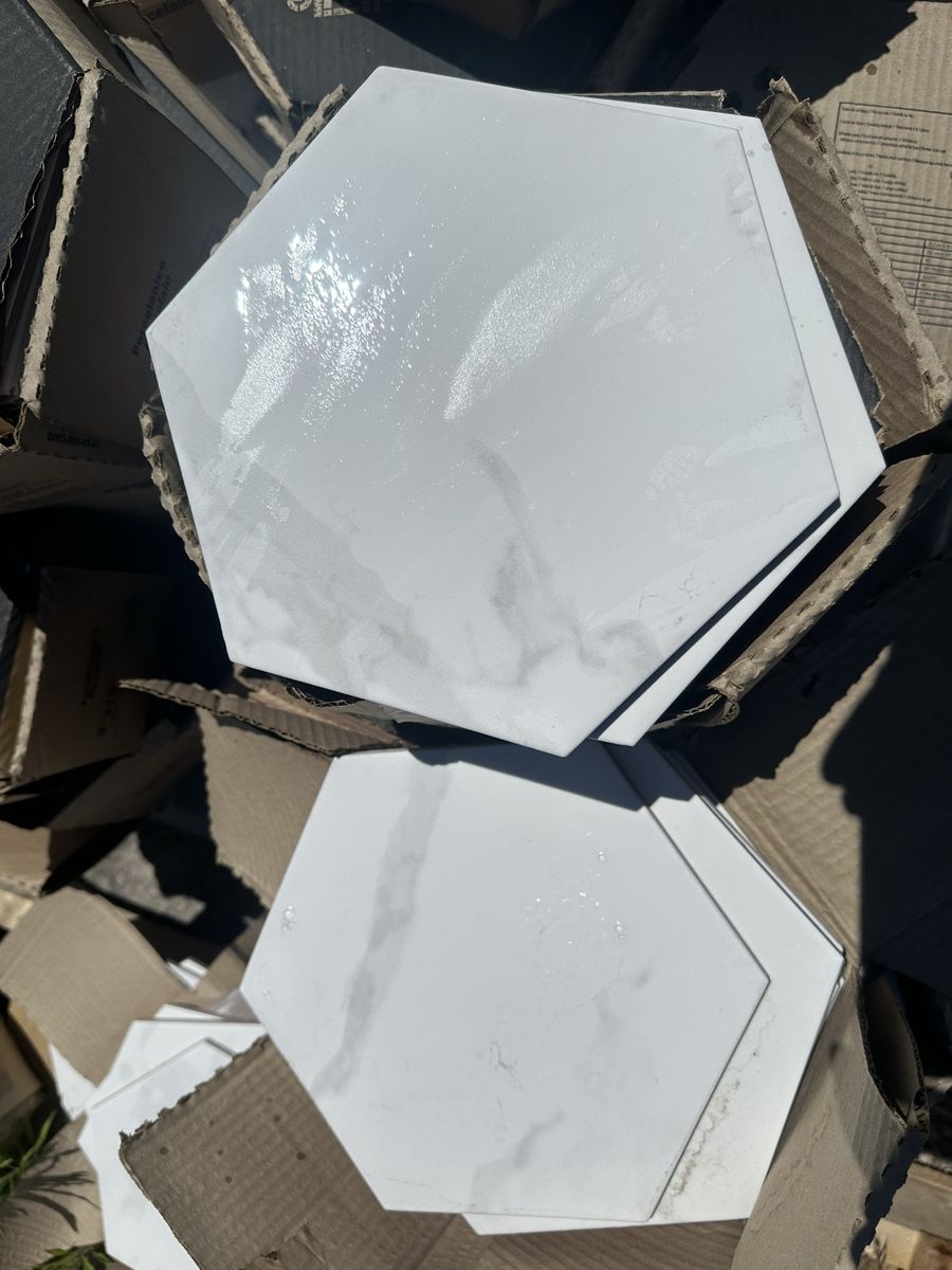 Main image 2