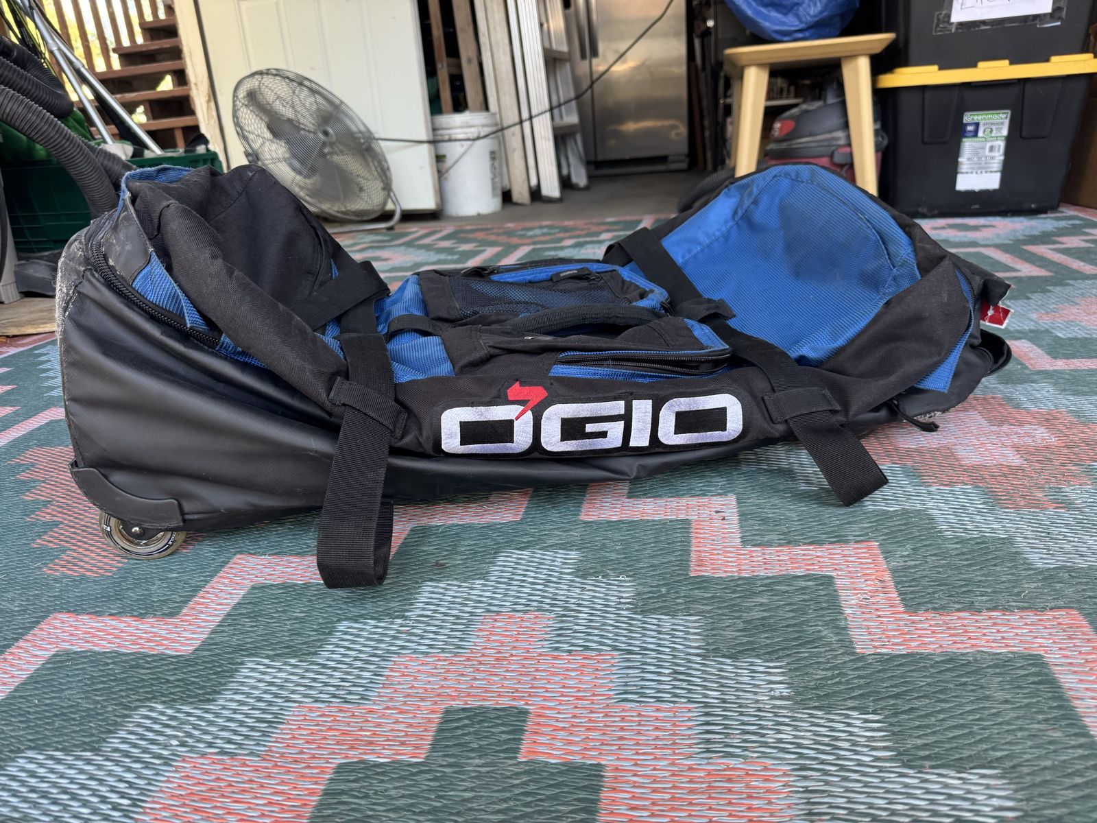 OGIO 9.0 Rig Wheeled Gear Bag - Blue/Black - Large, Durable Rolling Duffel