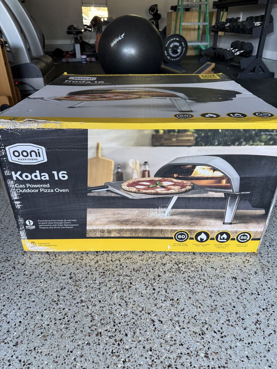 Ooni Koda 16 gas pizza oven