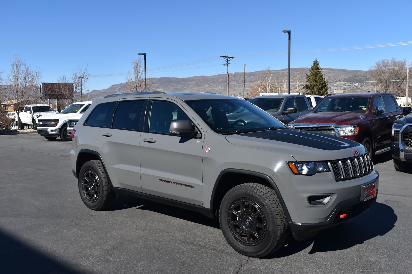 2020 Jeep Grand Cherokee Trailhawk