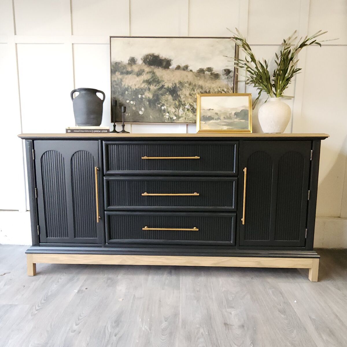 Refinished Vintage Bassett 9-Drawer Dresser