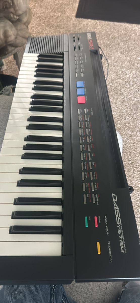 Vintage 61 keys Yamaha psr 7