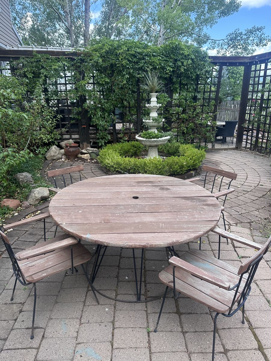 mid-century modern redwood/iron outdoor table and 4 chairs