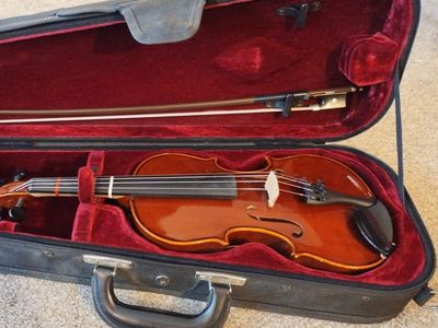 Violin 1/4 size