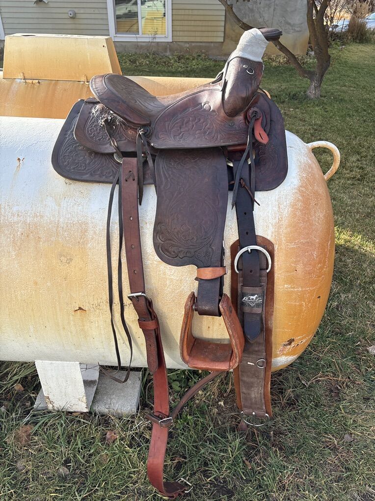 14.5 Inch Rope Saddle