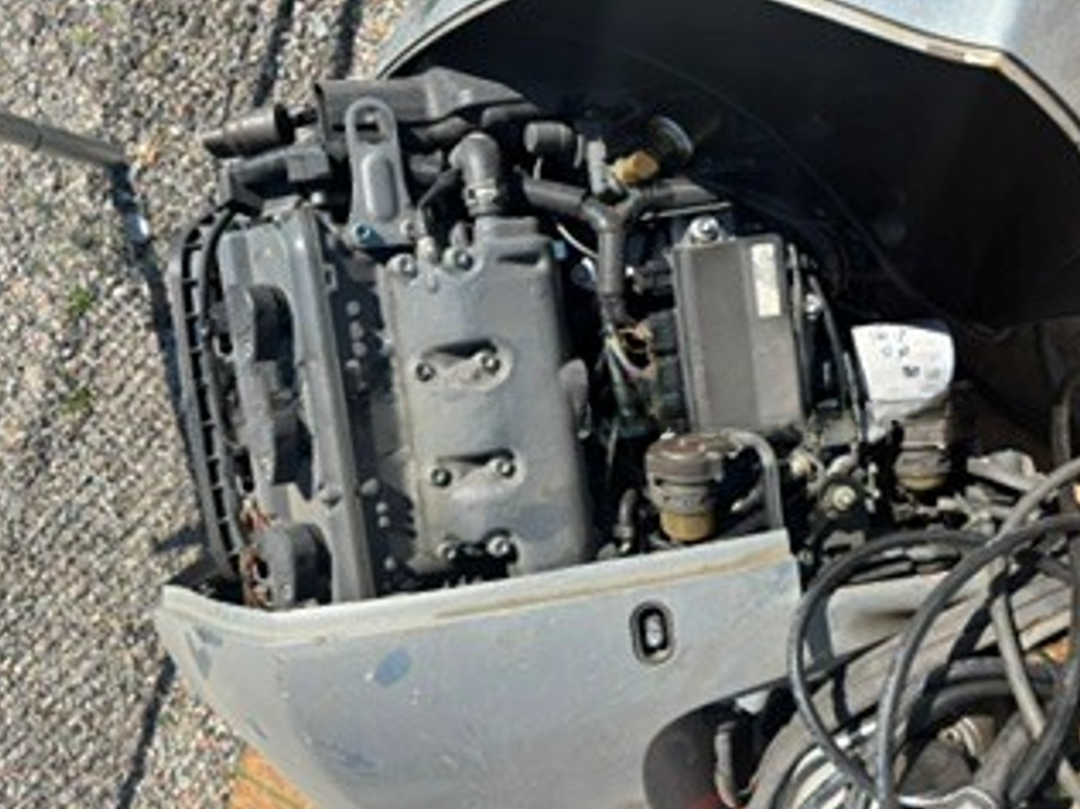 Main image 3