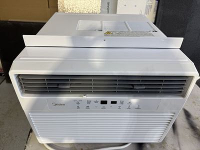 Window air conditioner