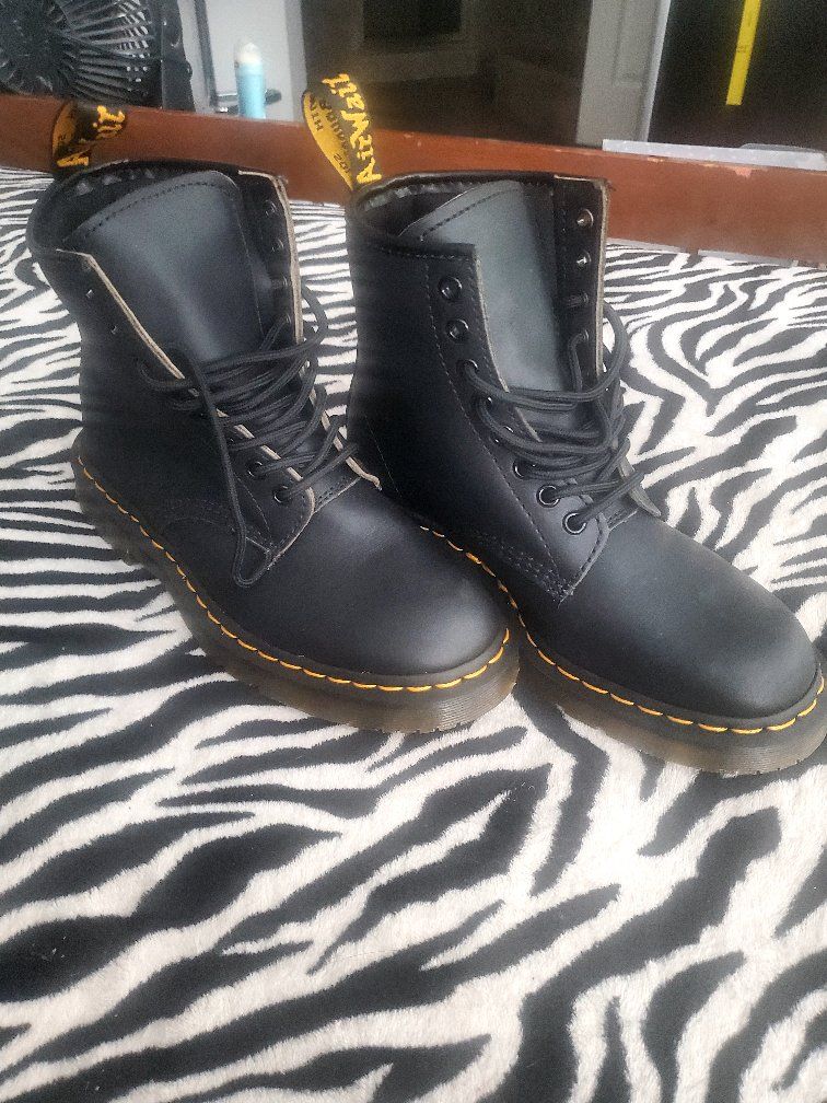 Dr. Martens Safety Shoes Steel Toe Boots Black Men's US 8