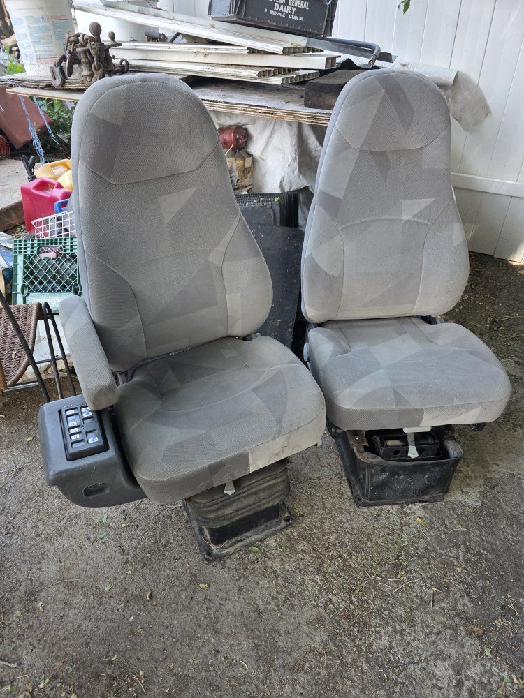 National Seating Captain truck seats