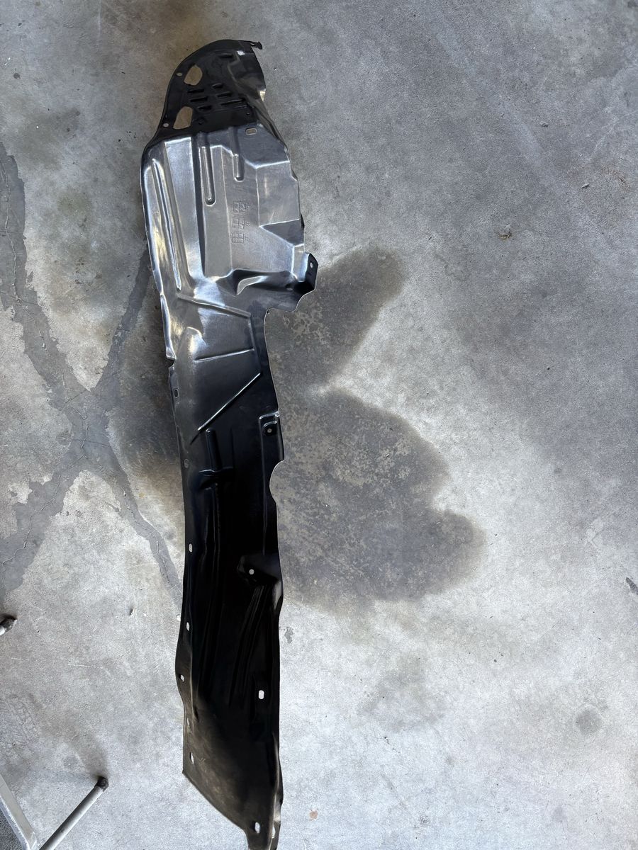 Fender liner