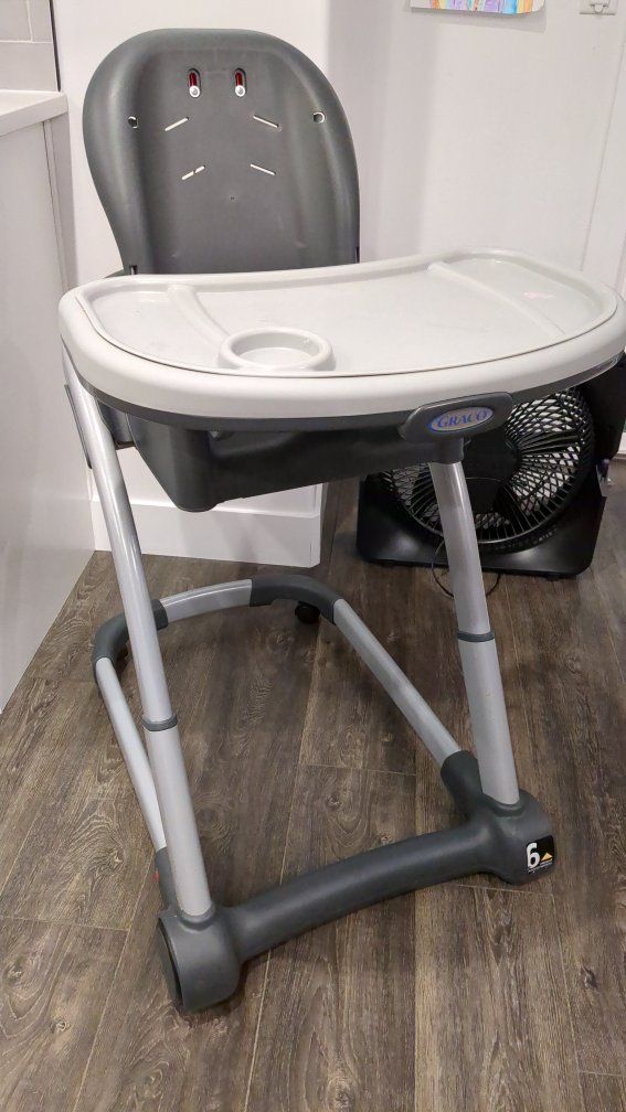 Graco High Chair Gray