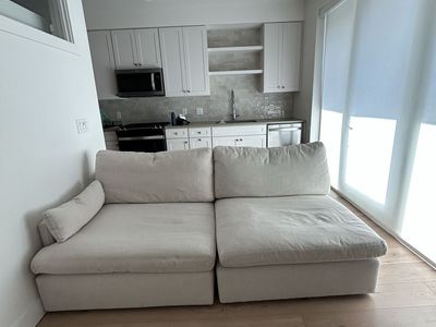 Ashley Spacious 2-Piece Linen Blend Sectional Sofa in Light Beige - Excellent Condition
