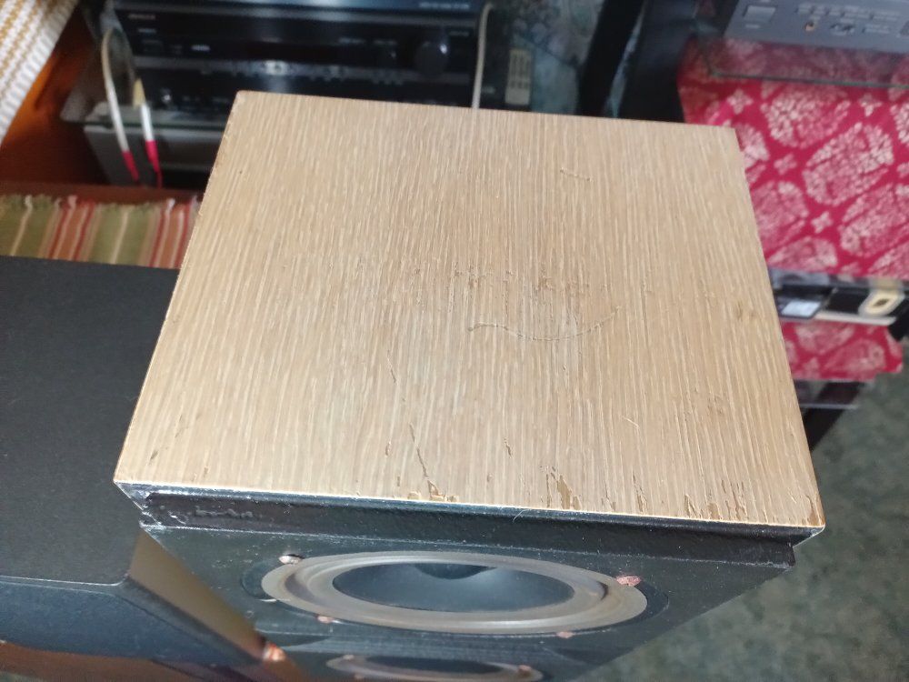Main image 6