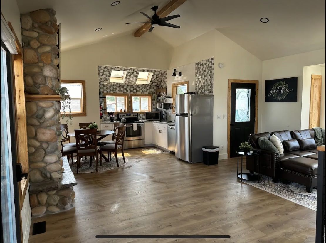 Remodeled, Bear Lake STR Vacation Property
