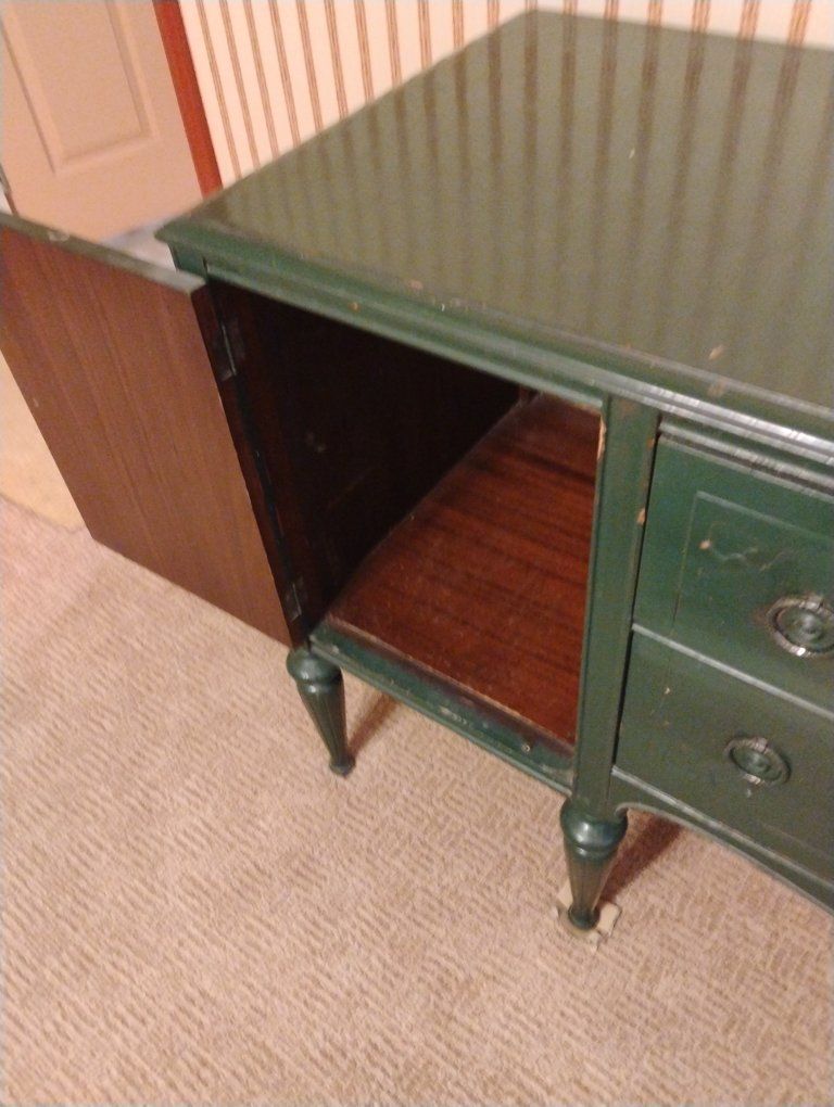 Main image 3