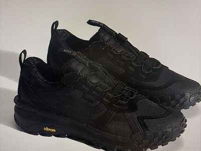 Vans Crosspath XC Goretex Size 9