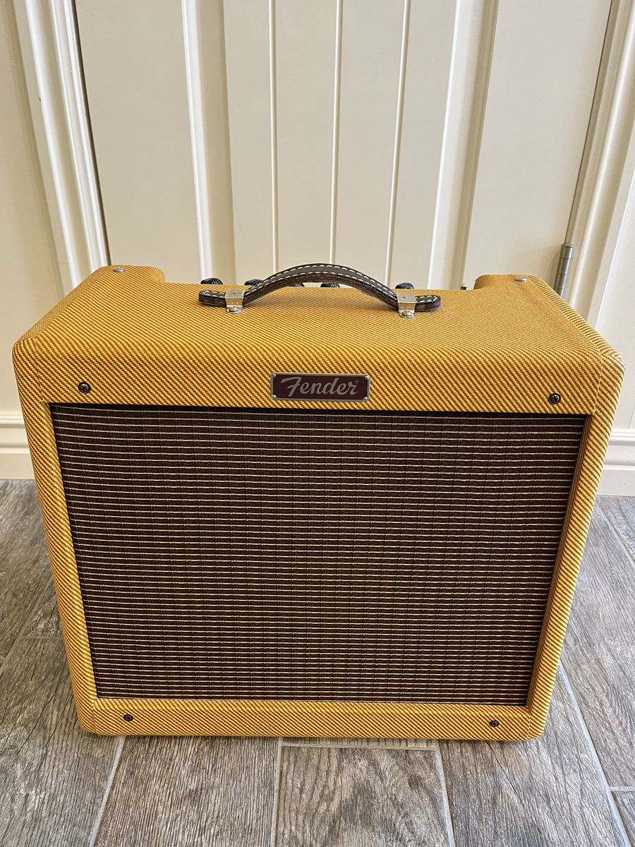 Fender Blues Junior Lacquered Tweed NOS
