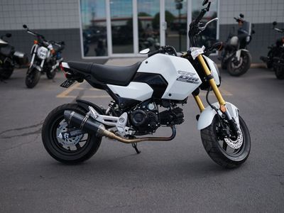 2026 Honda Grom-SP Matte Black Metallic - UH00990