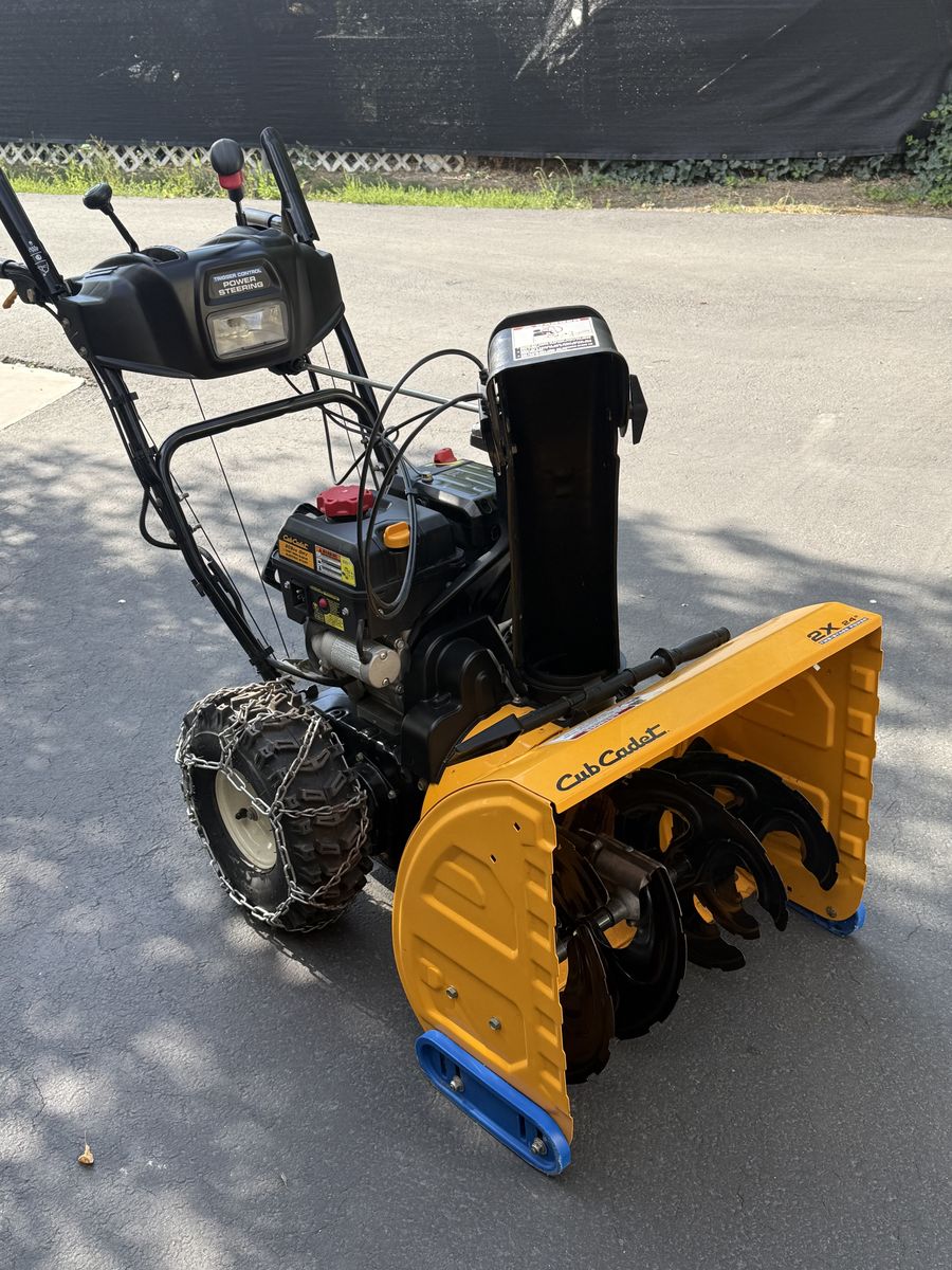 Cub Cadet 2X 24" Two-Stage Gas Snow Blower with Power Steering
