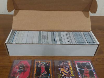 500+ Sports Card Collection – Basketball • Football • Baseball | Rookies, Inserts, Prizm, Optic & Mo