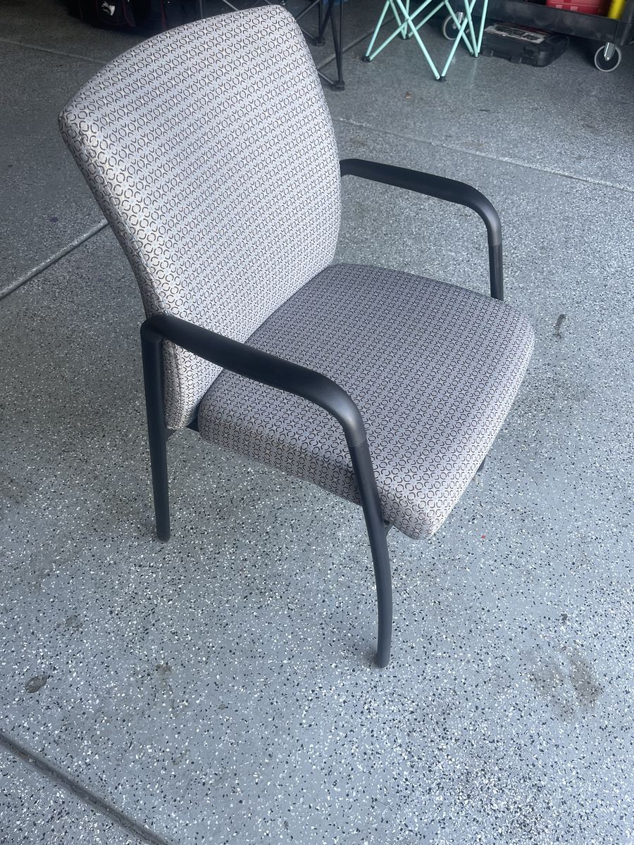 office guest chair