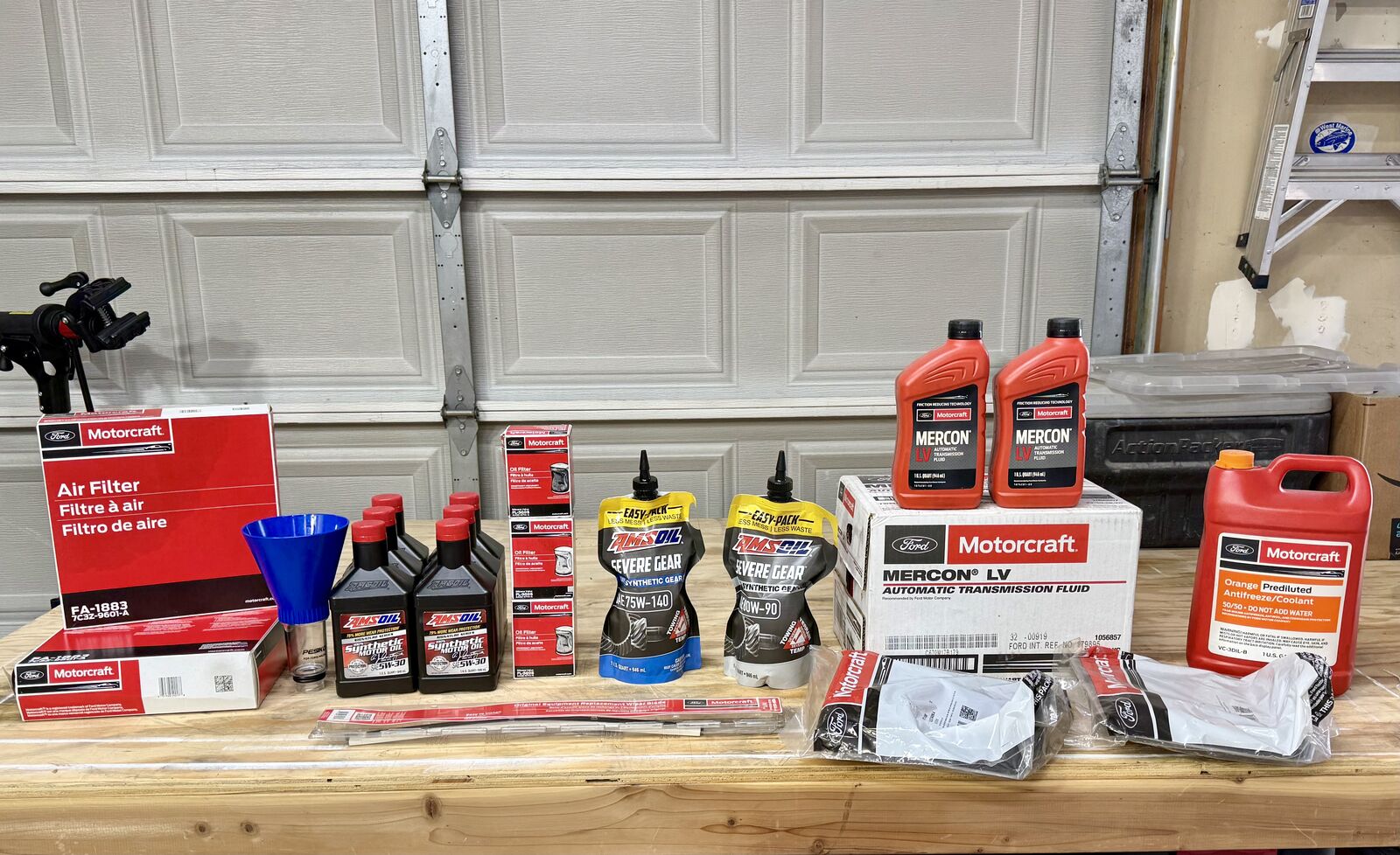 Lot of FORD Filters, AMSOIL, etc. Ecoboost, F150, Expedition, etc.