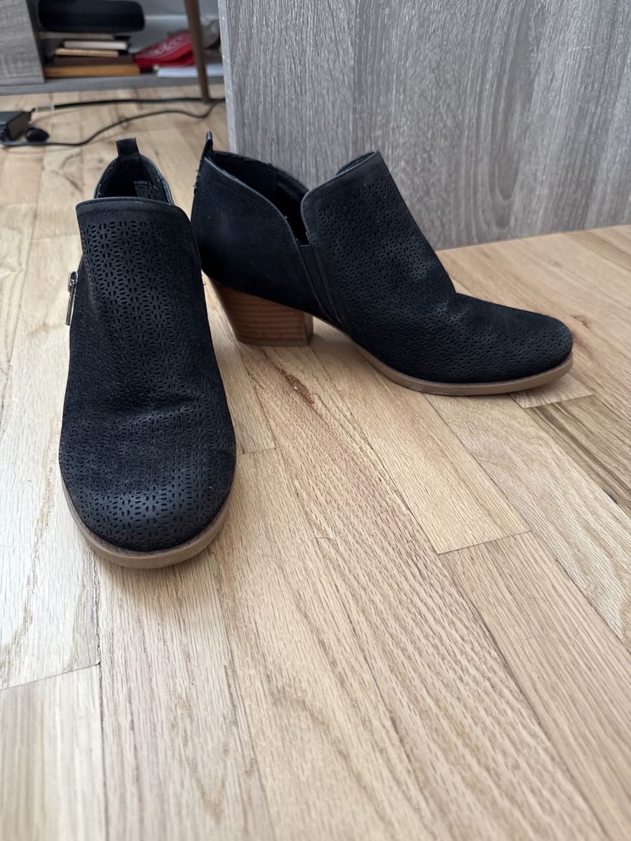 Black Beartraps Booties