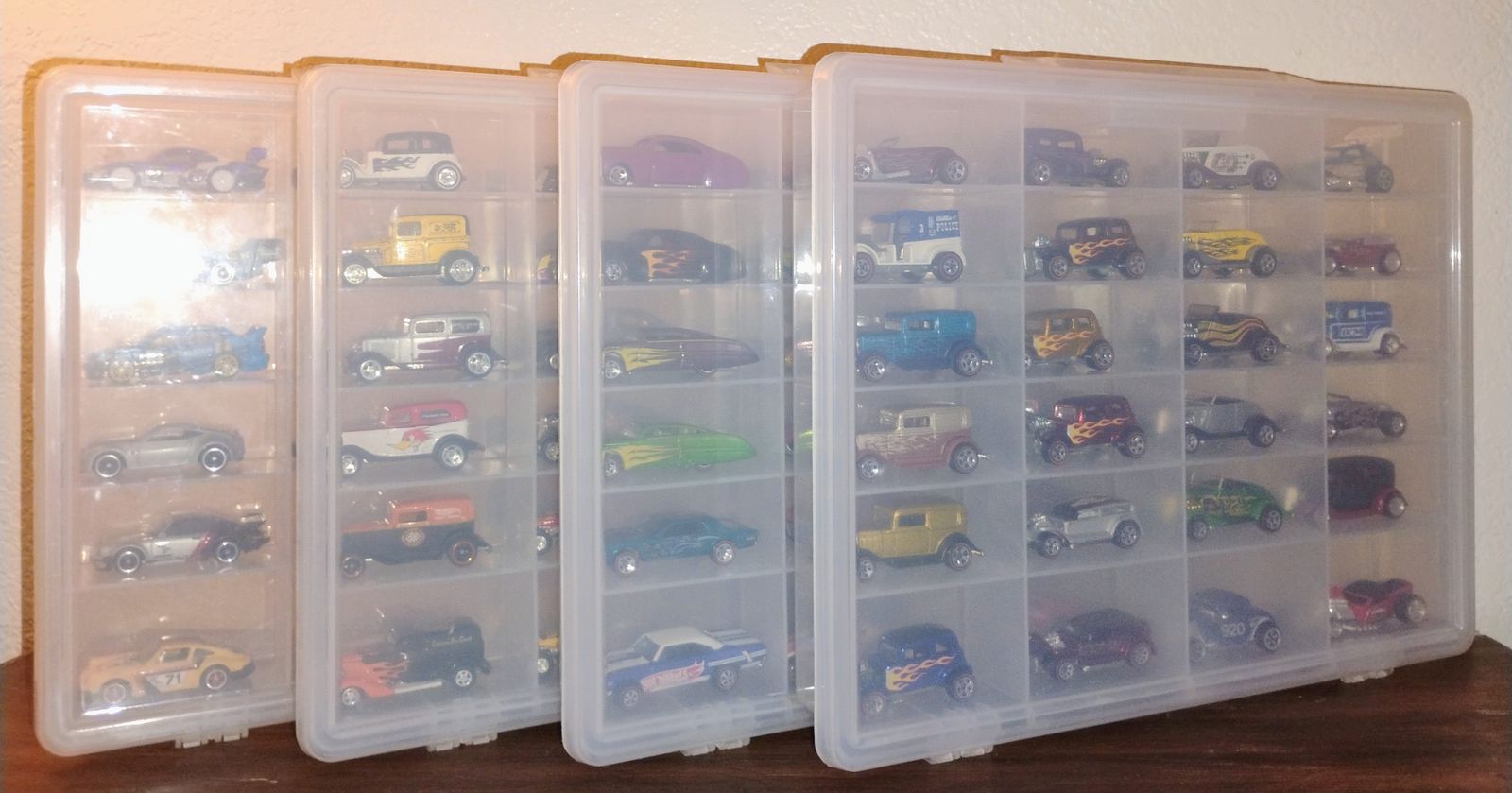 Hot Wheels Premiums, Metal/Metal/Real Riders/Red Lines Amazing Collection