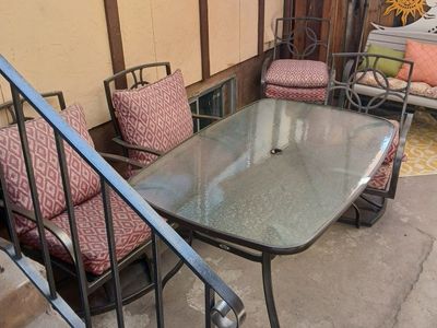 Patio Dining Set - Glass Top Table & 4 Swivel Chairs with Cushions - Outdoor Furniture