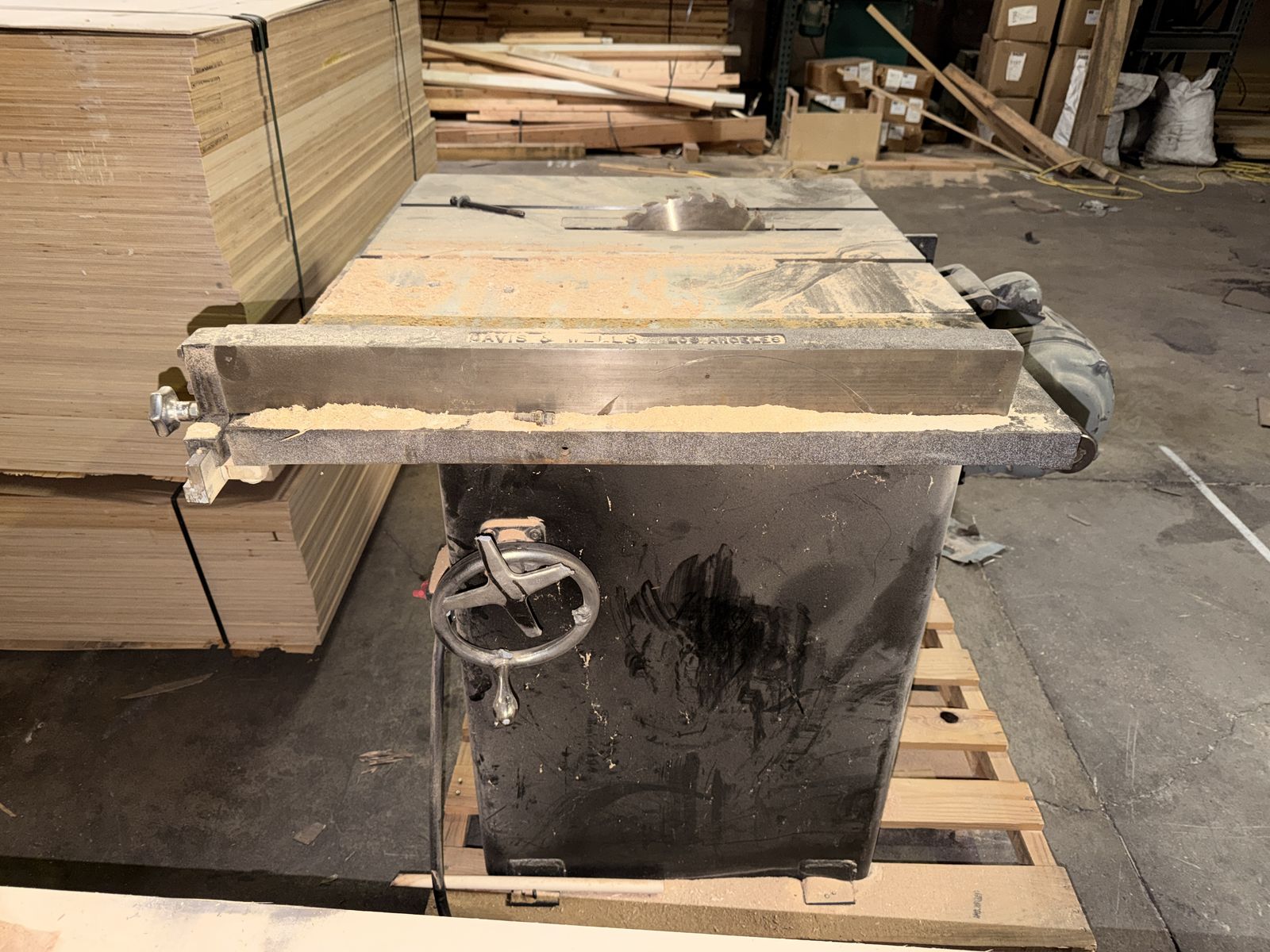 Davis & Wells Industrial Cabinet Table Saw