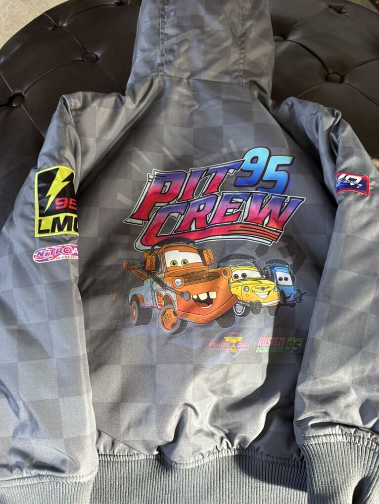 Dinsey New Coat Size 5/6 Cars