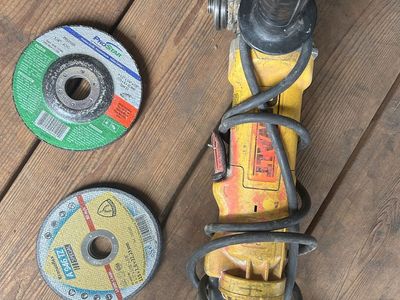 Dewalt grinder