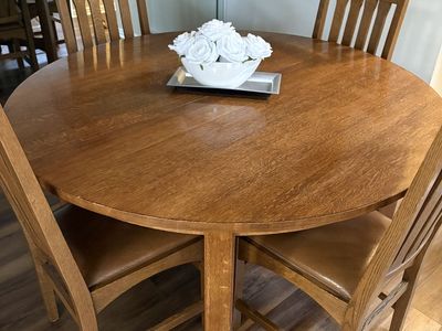 Round Solid Wood Dining Table + 4 Chairs – Great Condition “Priced to Sell”