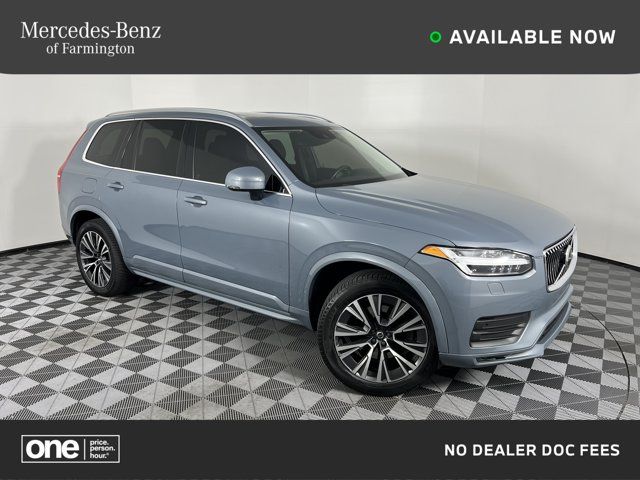 2021 Volvo XC90 T6 Momentum 7-Passenger