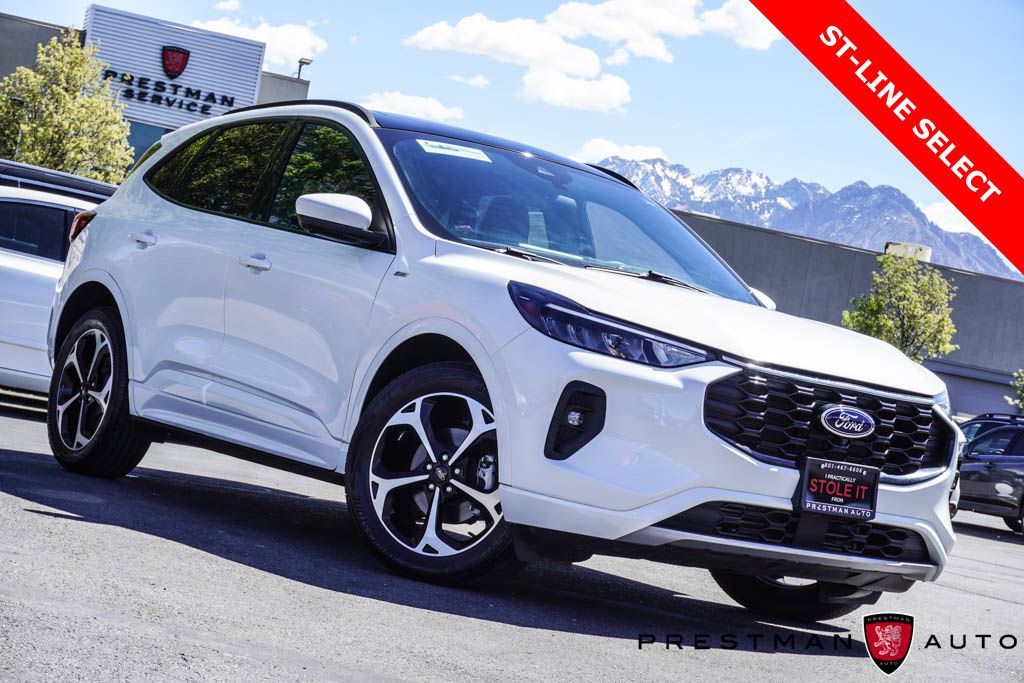 2023 Ford Escape ST-Line Select