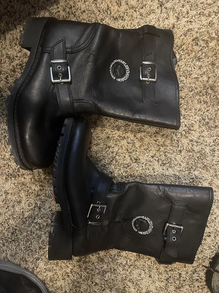 Women’s Harley Davidson boots