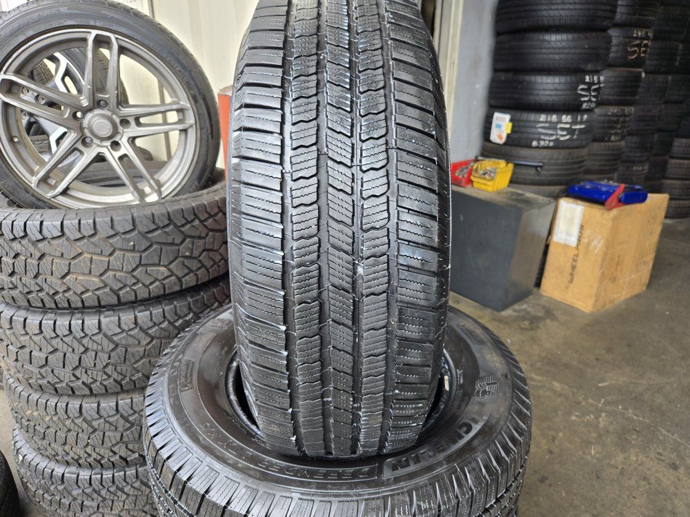 SET 265/65R17 MICHELIN DEFENDER LTX M/S